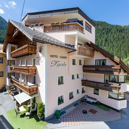Hotel Garni Tyola Ischgl Exterior foto